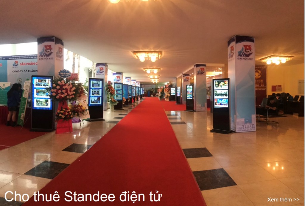 Dich vu cho thue Standee dien tu