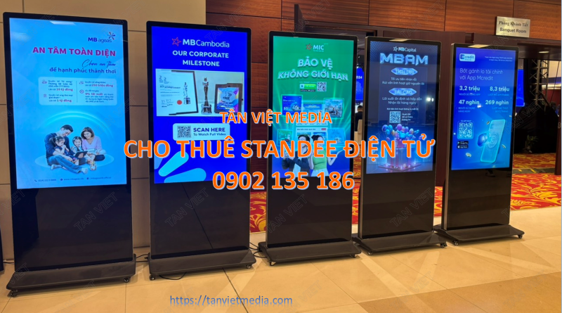 Thuê Standee điện tử 55 inch giá rẻ tại Hà Nội