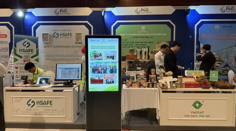Dịch vụ cho thuê standee điện tử phục vụ hội chợ, triển lãm đẹp, đồng bộ, chuyên nghiệp giá rẻ